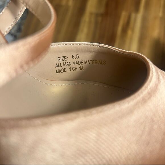 Lulus Freyana Rose Gold Satin Pointed-Toe Pumps Size 6.5 - Picture 11 of 16